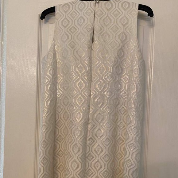 White House Black Market - Perfect for Holiday and New Year Party - Picture 4 of 5